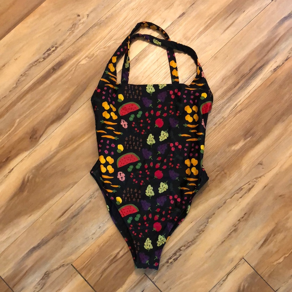 Ookioh x Lisa Says Gah Farmer’s Market One Piece